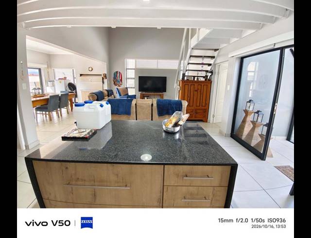 3 BEDROOM HOUSE FOR SALE IN HARTENBOS HEUWELS